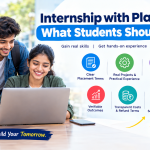 How to Choose the Right Internship Program for Freshers